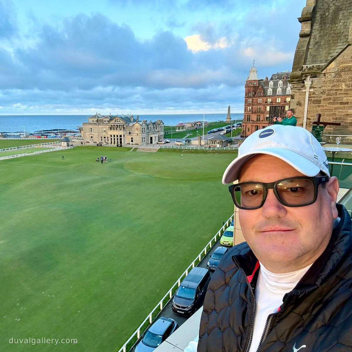 18th green and R&A clubhouse from the Rusacks Hotel